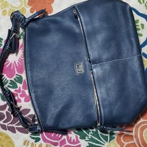 Great condition large purse Please see pic and video